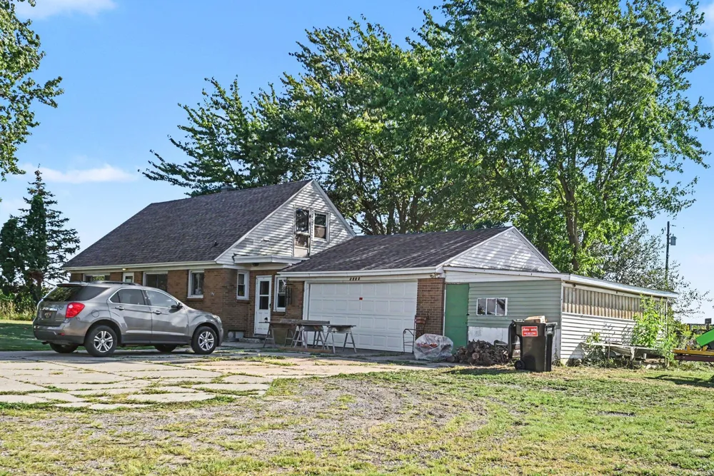 3880 Lincoln Road Holland, MI 49423