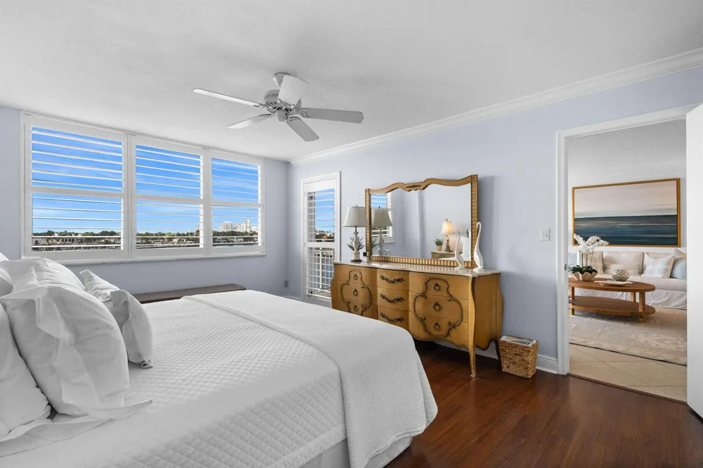 511 BAYSHORE DRIVE #408 Fort Lauderdale, FL 33304