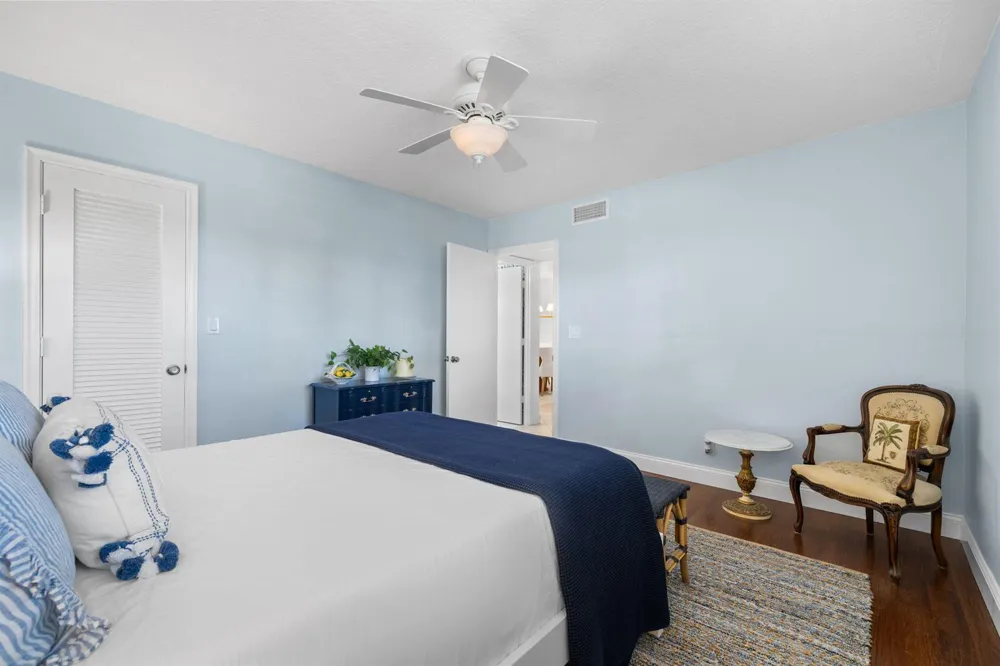 511 BAYSHORE DRIVE #408 Fort Lauderdale, FL 33304