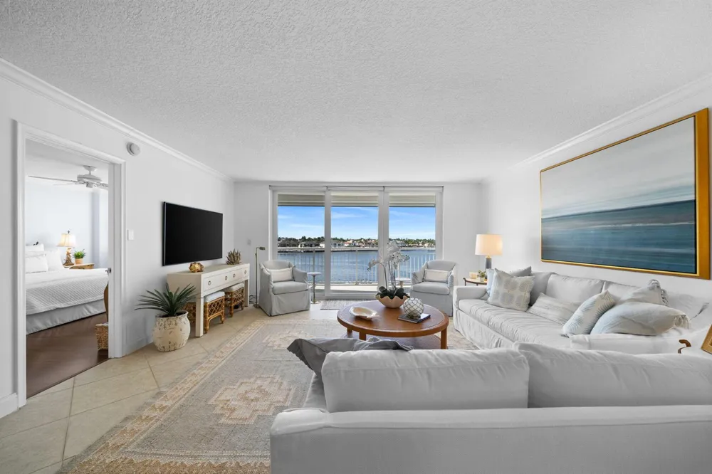 511 BAYSHORE DRIVE #408 Fort Lauderdale, FL 33304