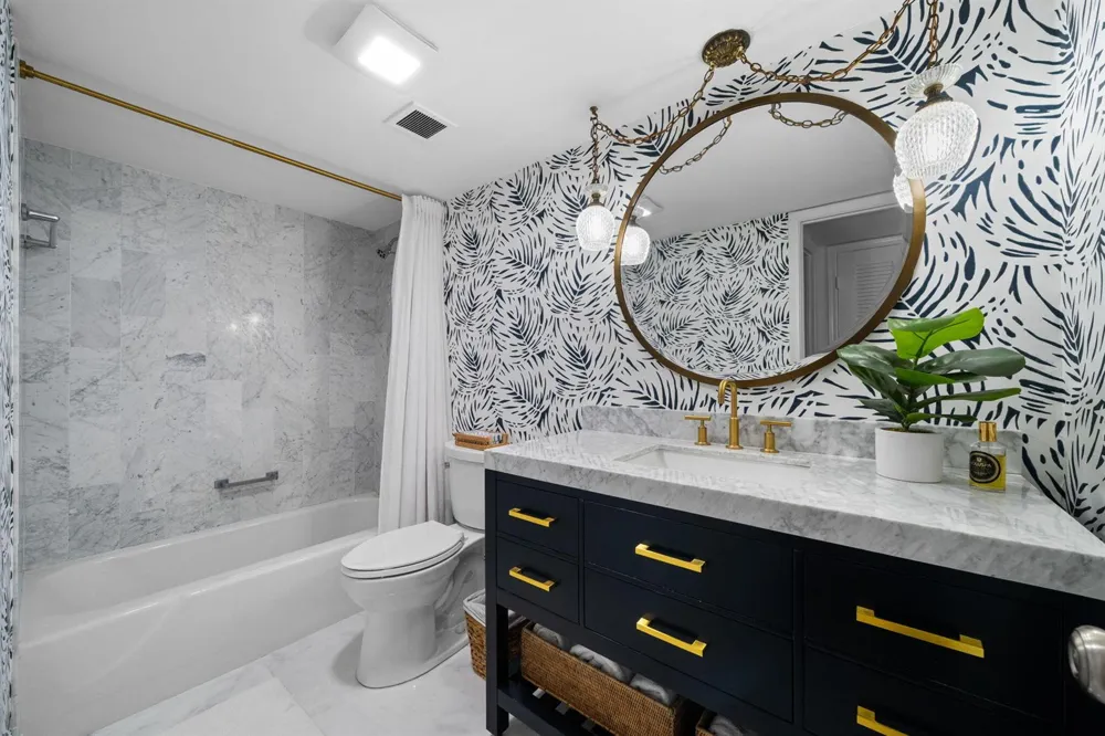 511 BAYSHORE DRIVE #408 Fort Lauderdale, FL 33304