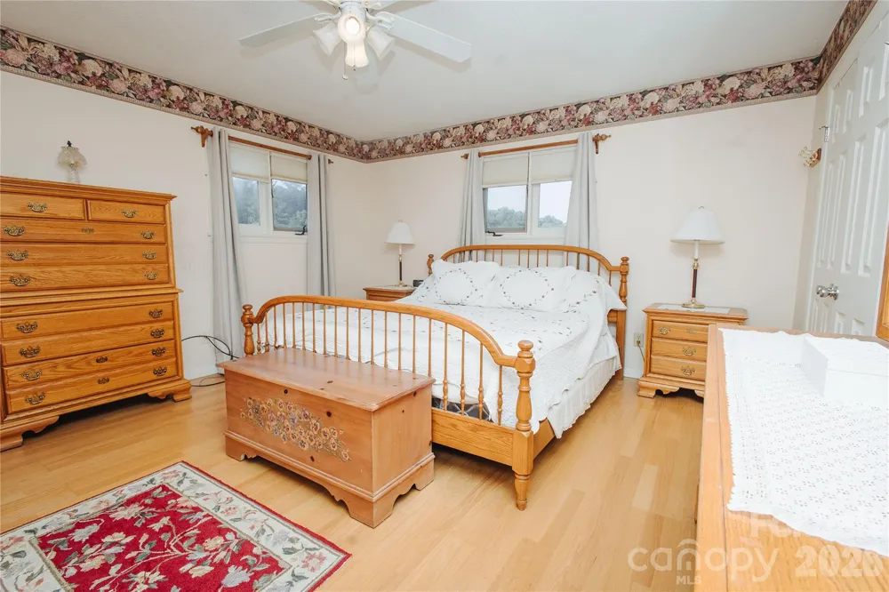 15 Golden Leaf Drive Marion, NC 28752
