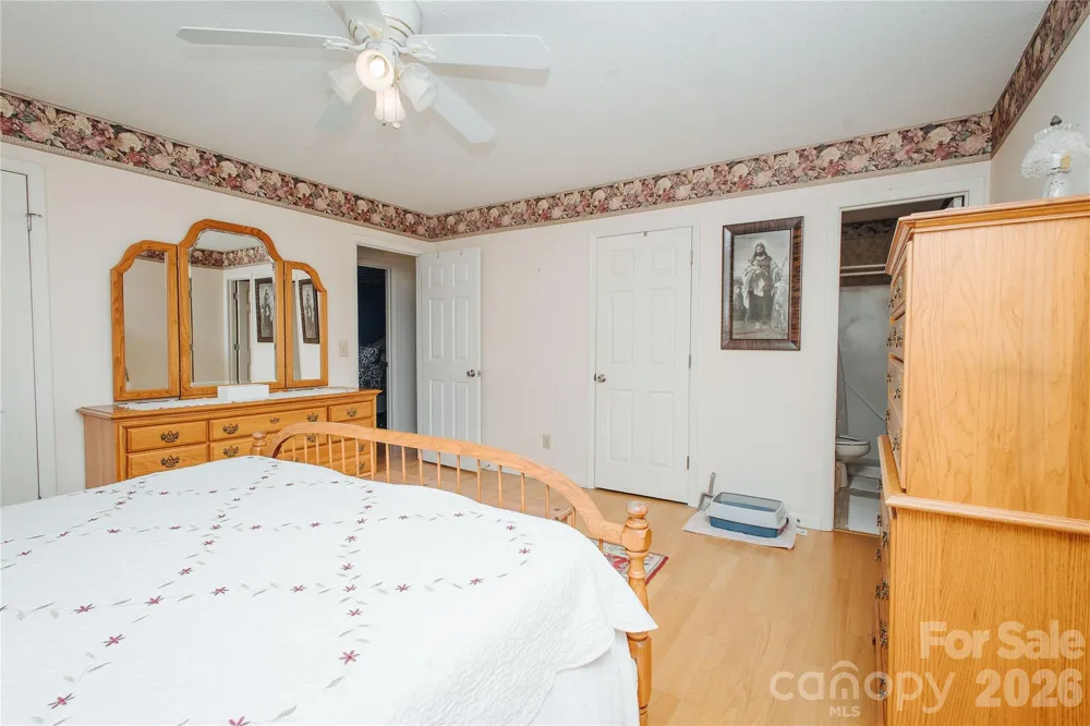 15 Golden Leaf Drive Marion, NC 28752
