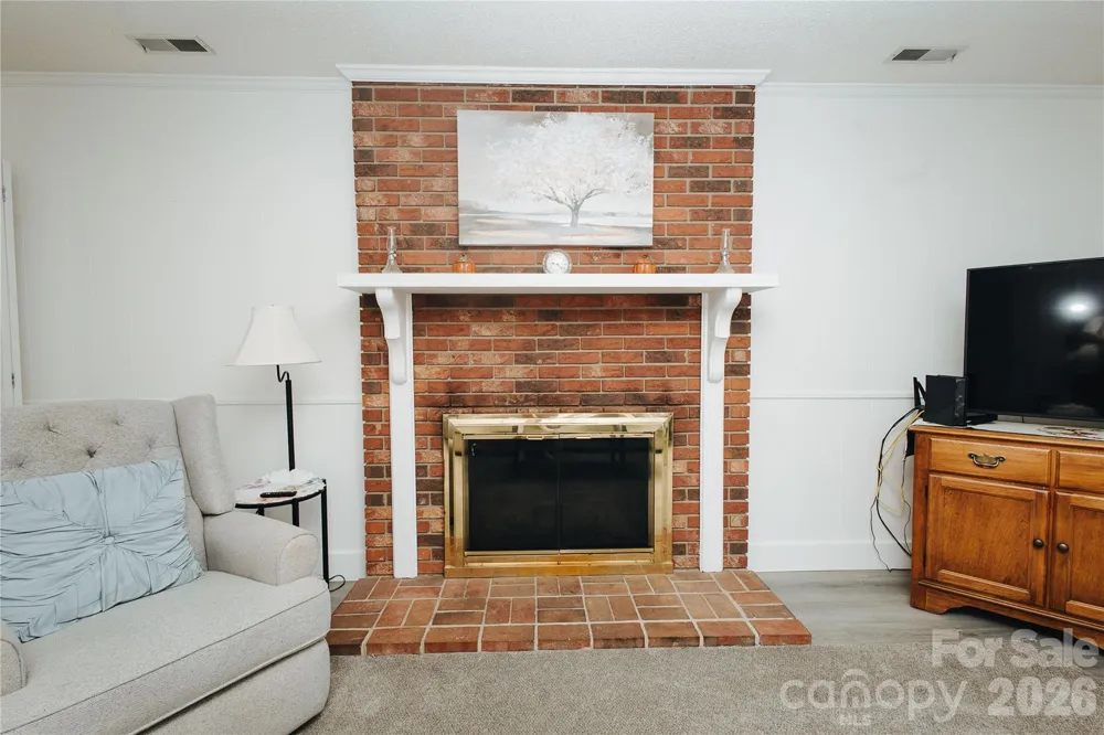 15 Golden Leaf Drive Marion, NC 28752