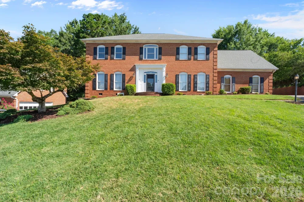 1006 Chelsea Place Matthews, NC 28105