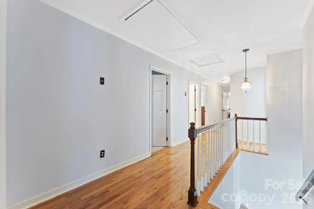 1006 Chelsea Place Matthews, NC 28105