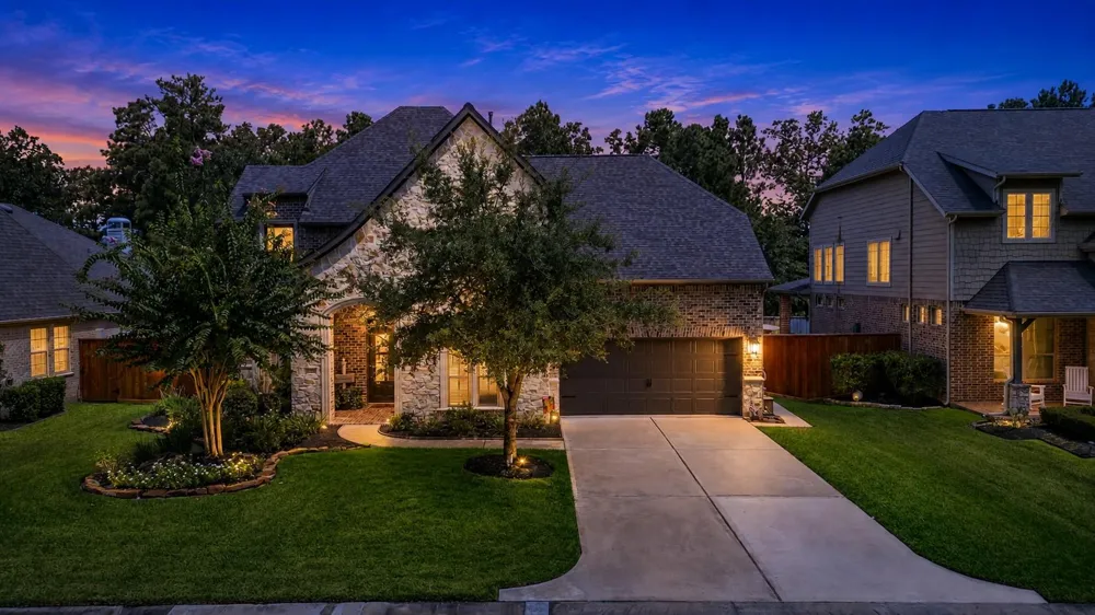 121 Hunter Hollow Place Montgomery, TX 77316