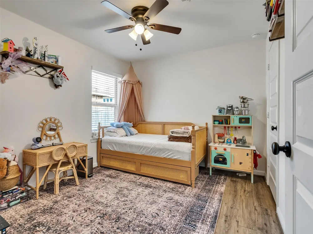 4827 Ladona Court League City, TX 77573