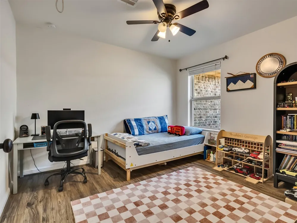 4827 Ladona Court League City, TX 77573