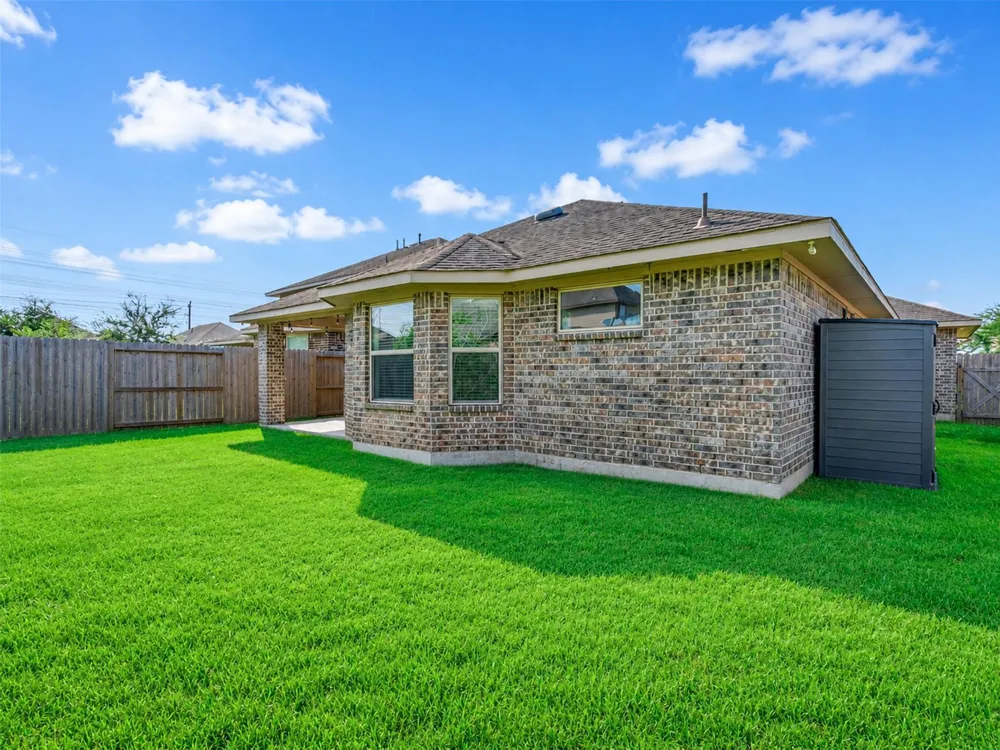 4827 Ladona Court League City, TX 77573