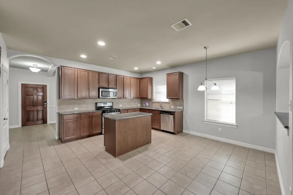 24407 Split Rock Falls Tomball, TX 77375