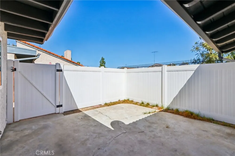 330 King Court Hemet, CA 92543