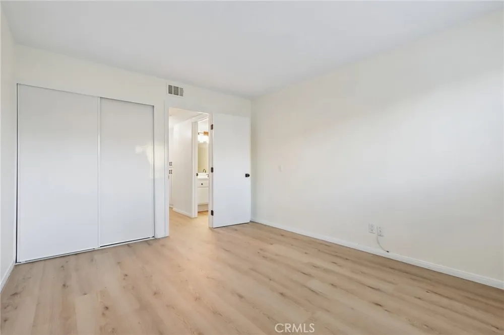 330 King Court Hemet, CA 92543