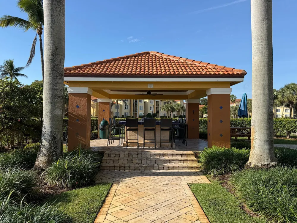 123 YACHT CLUB WAY #111 Hypoluxo, FL 33462