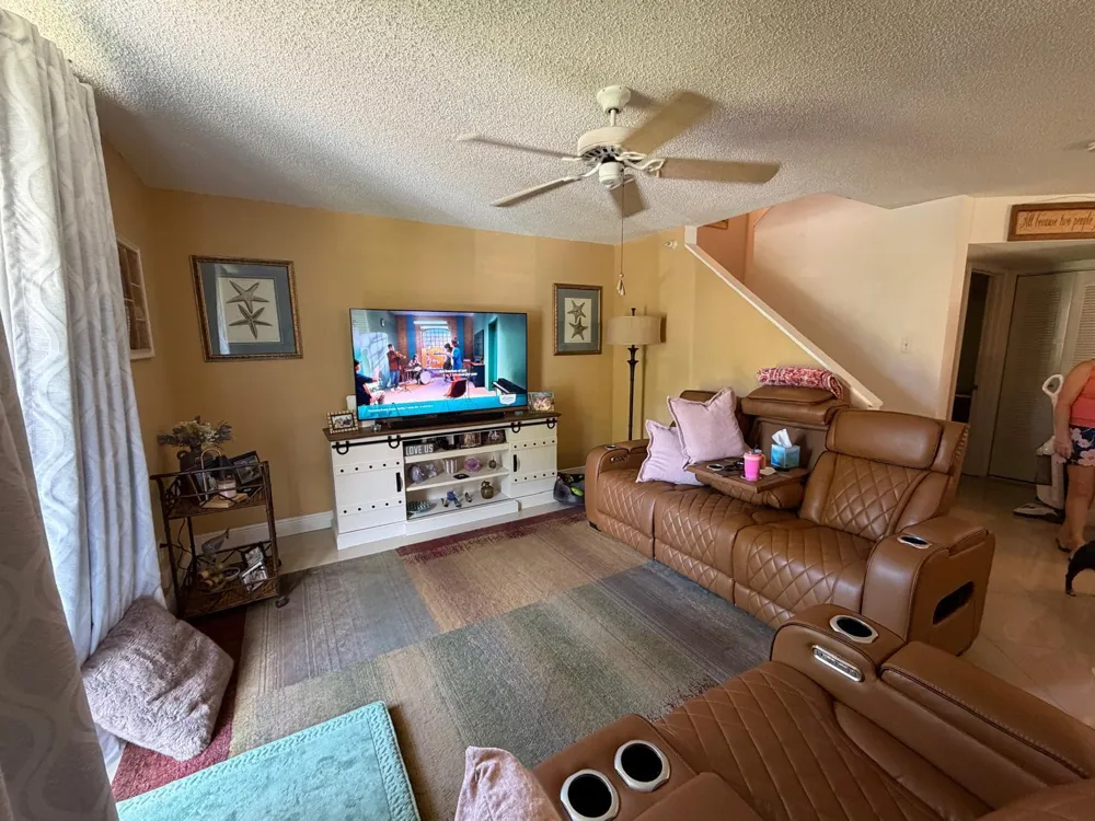 123 YACHT CLUB WAY #111 Hypoluxo, FL 33462