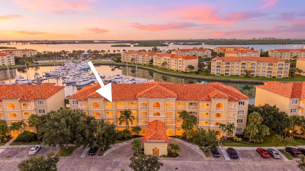 16 Harbour Isle Drive W #302 Fort Pierce, FL 34949