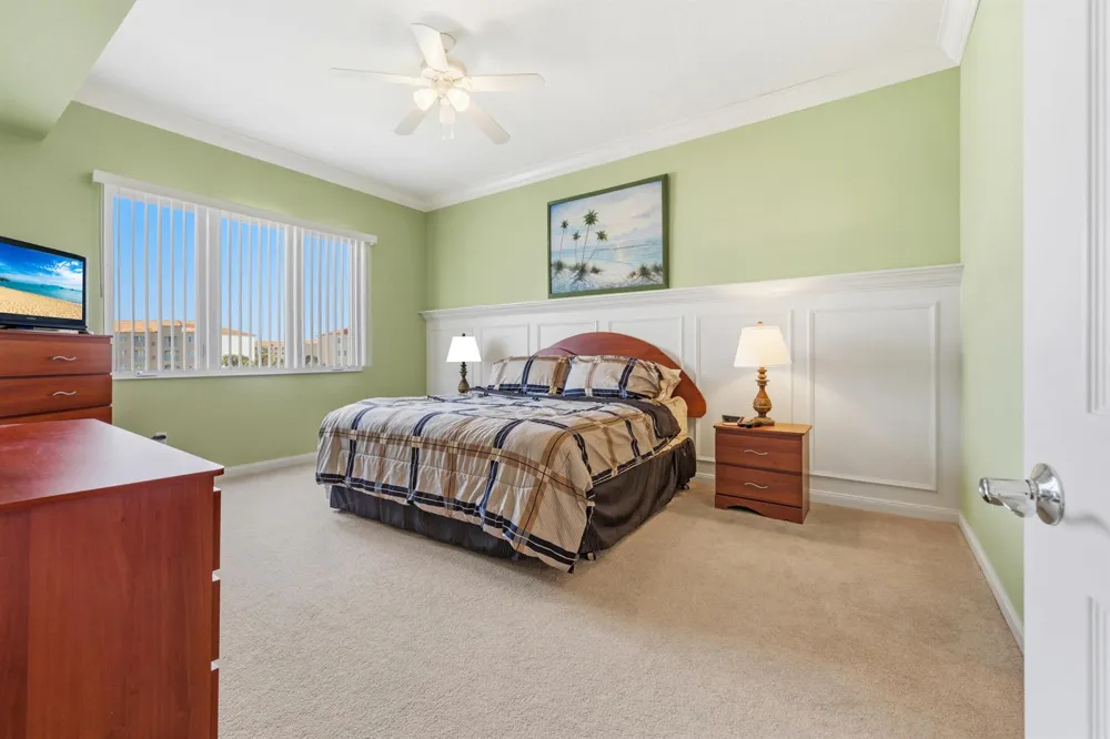 16 Harbour Isle Drive W #302 Fort Pierce, FL 34949