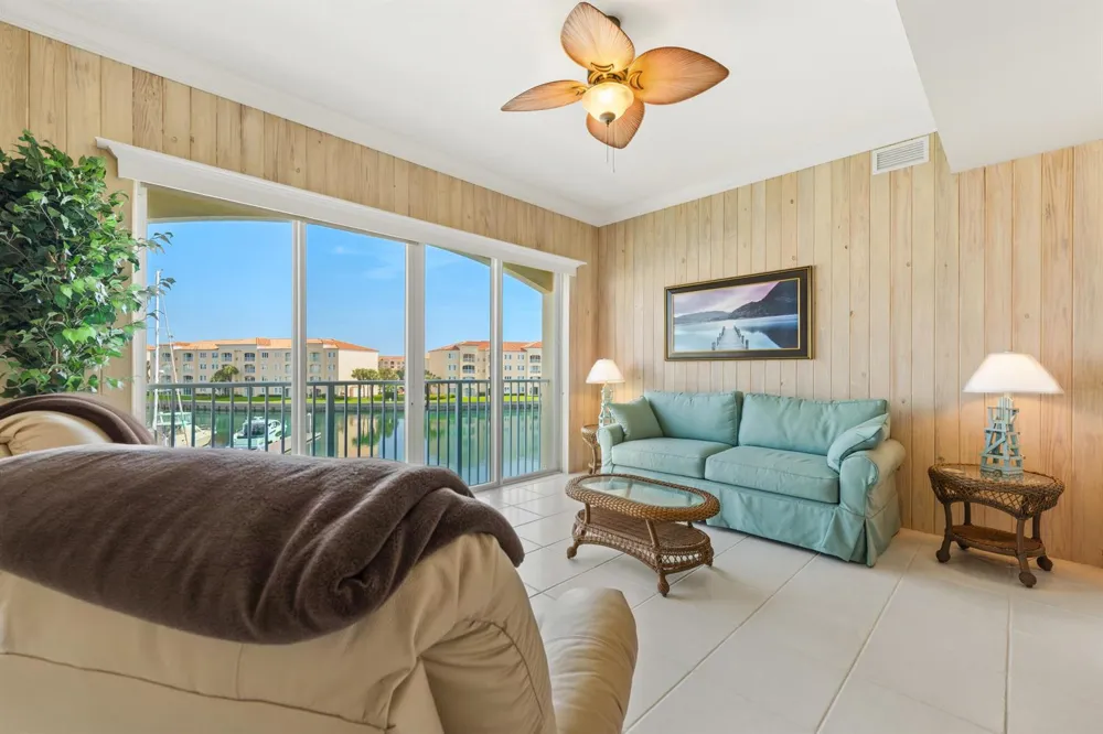 16 Harbour Isle Drive W #302 Fort Pierce, FL 34949