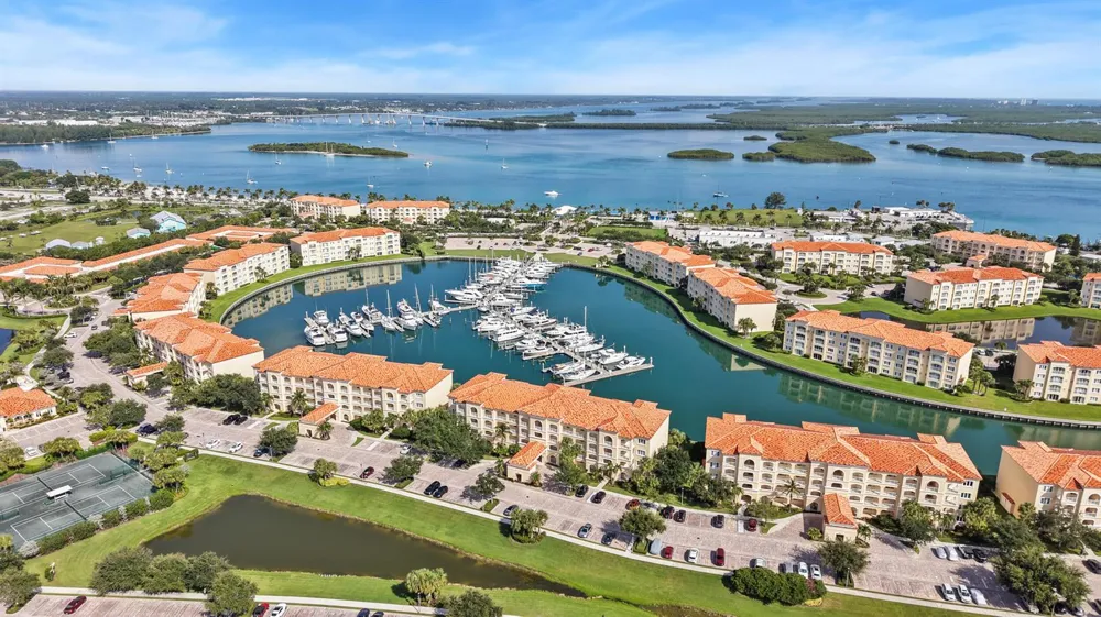 16 Harbour Isle Drive W #302 Fort Pierce, FL 34949