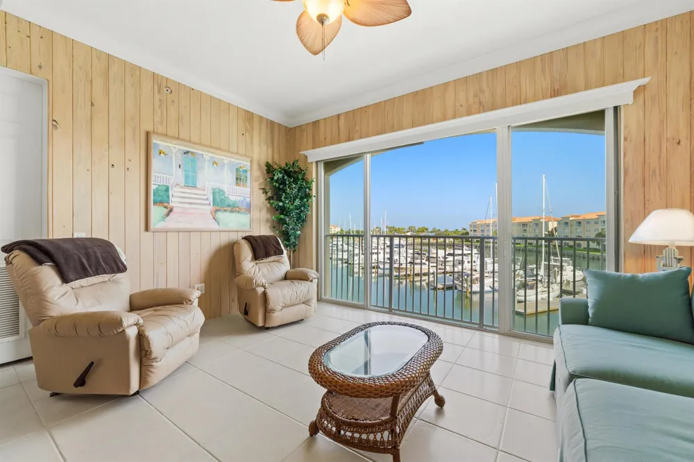 16 Harbour Isle Drive W #302 Fort Pierce, FL 34949