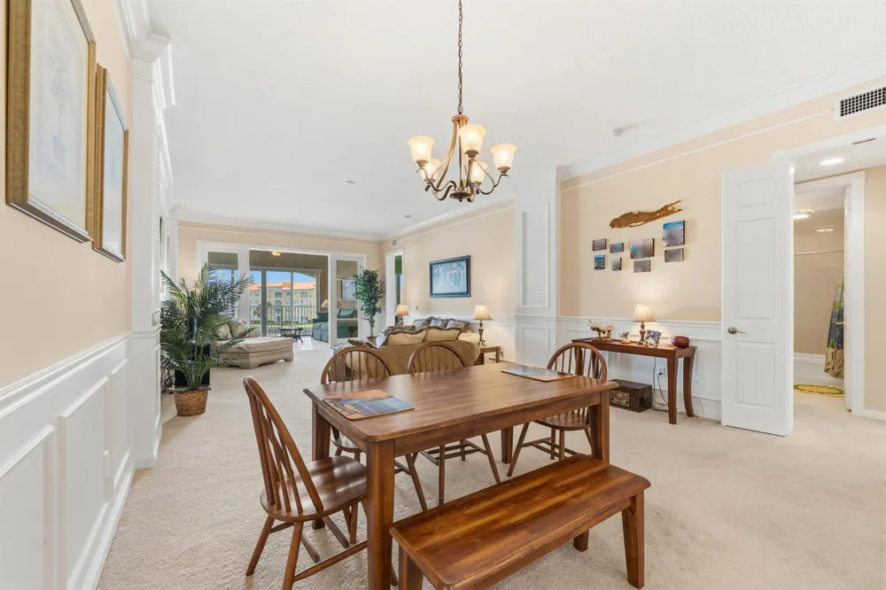 16 Harbour Isle Drive W #302 Fort Pierce, FL 34949