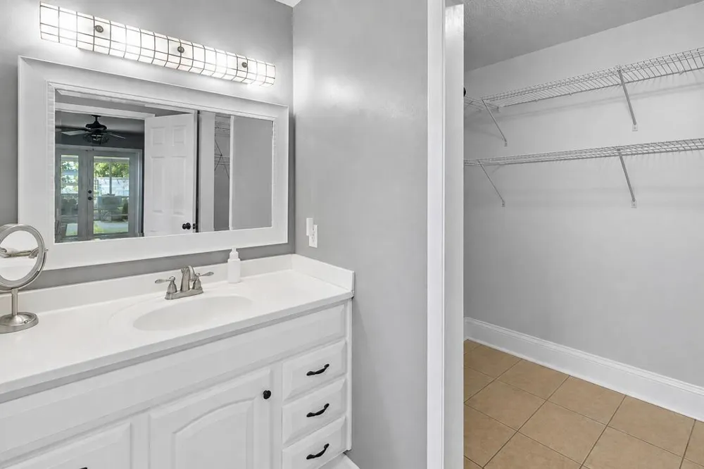 7506 KENWOOD ROAD Fort Pierce, FL 34951
