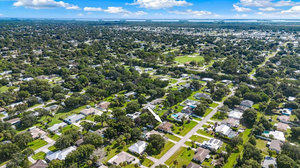 7506 KENWOOD ROAD Fort Pierce, FL 34951
