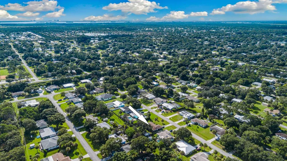7506 KENWOOD ROAD Fort Pierce, FL 34951
