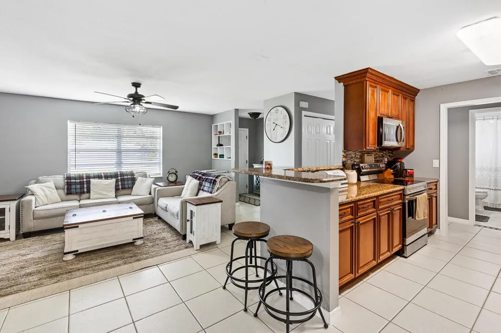 7506 KENWOOD ROAD Fort Pierce, FL 34951