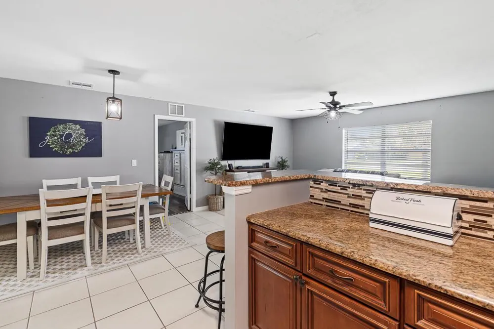 7506 KENWOOD ROAD Fort Pierce, FL 34951