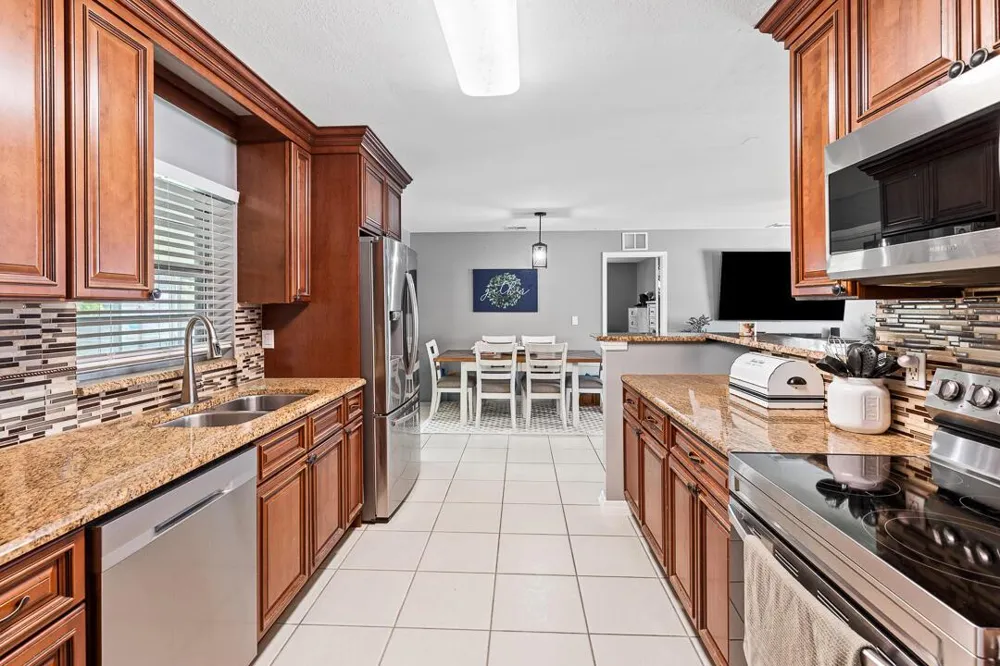 7506 KENWOOD ROAD Fort Pierce, FL 34951