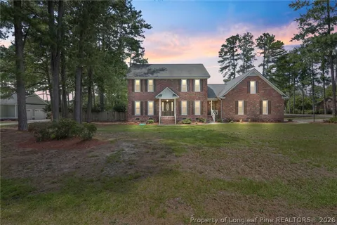 5400 Labrador Drive