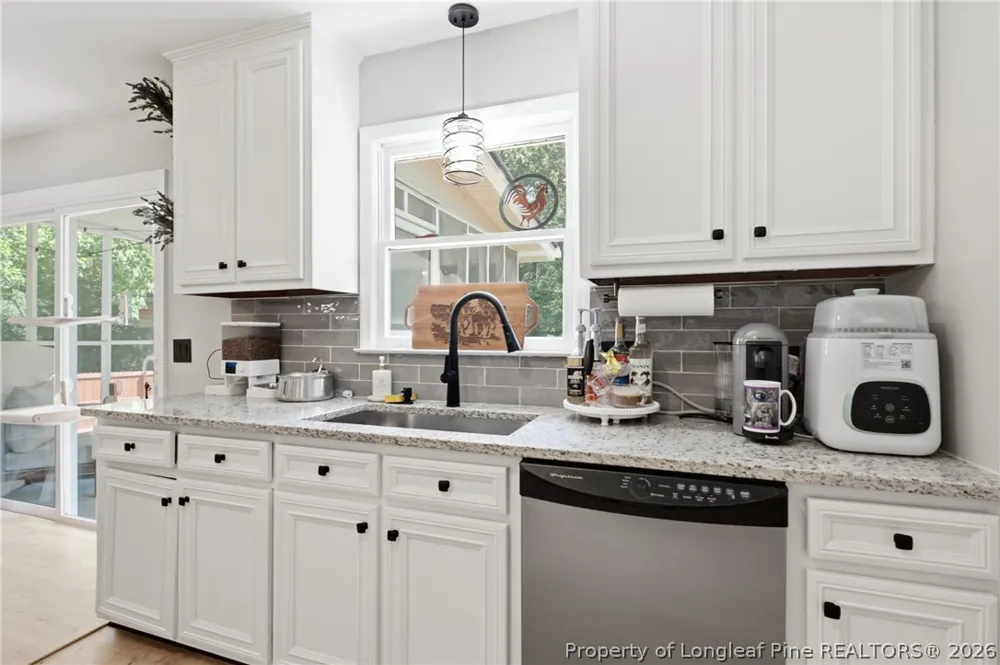 949 Kennesaw Drive Fayetteville, NC 28314