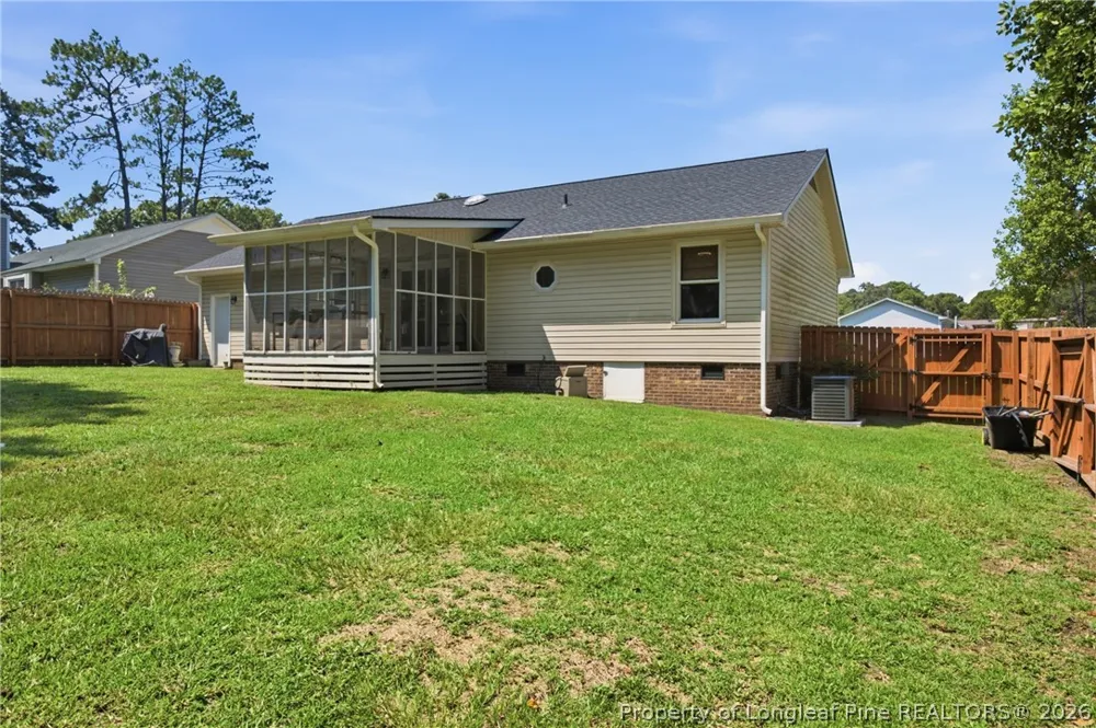 949 Kennesaw Drive Fayetteville, NC 28314