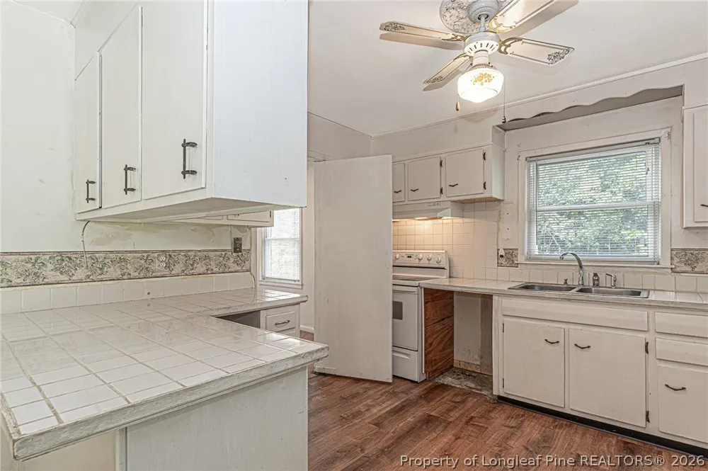 1501 Skycrest Drive Fayetteville, NC 28304