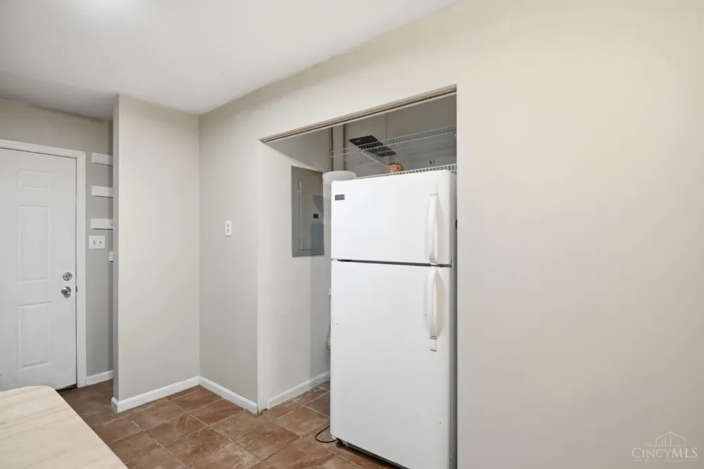 617 East Avenue Eaton, OH 45320