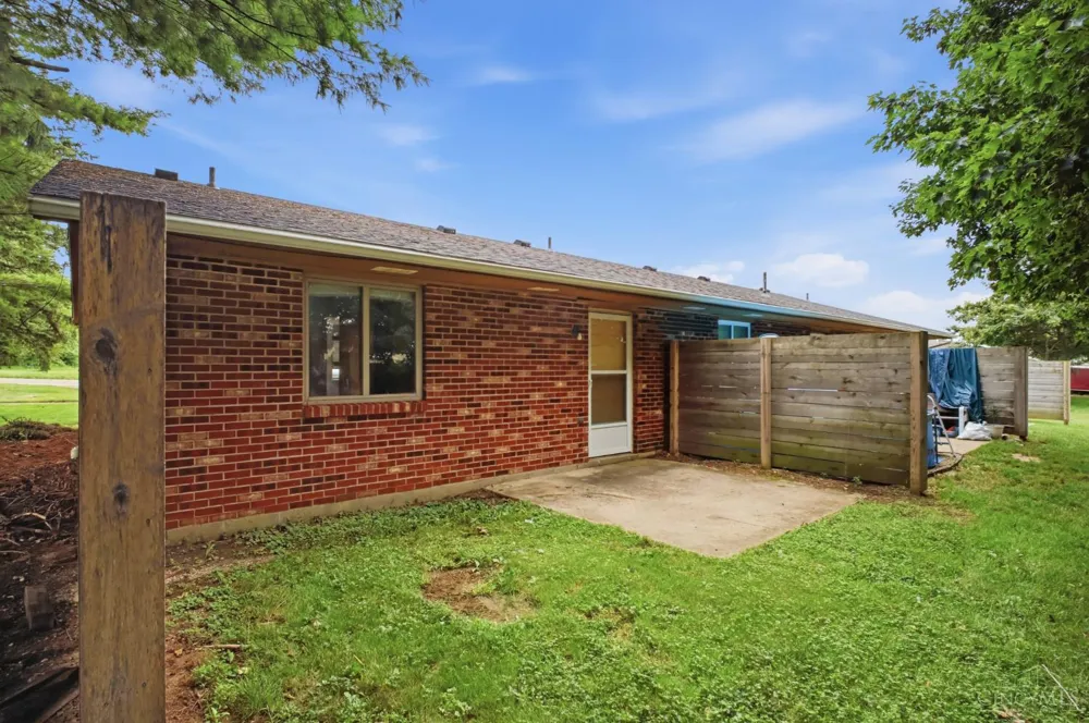 617 East Avenue Eaton, OH 45320