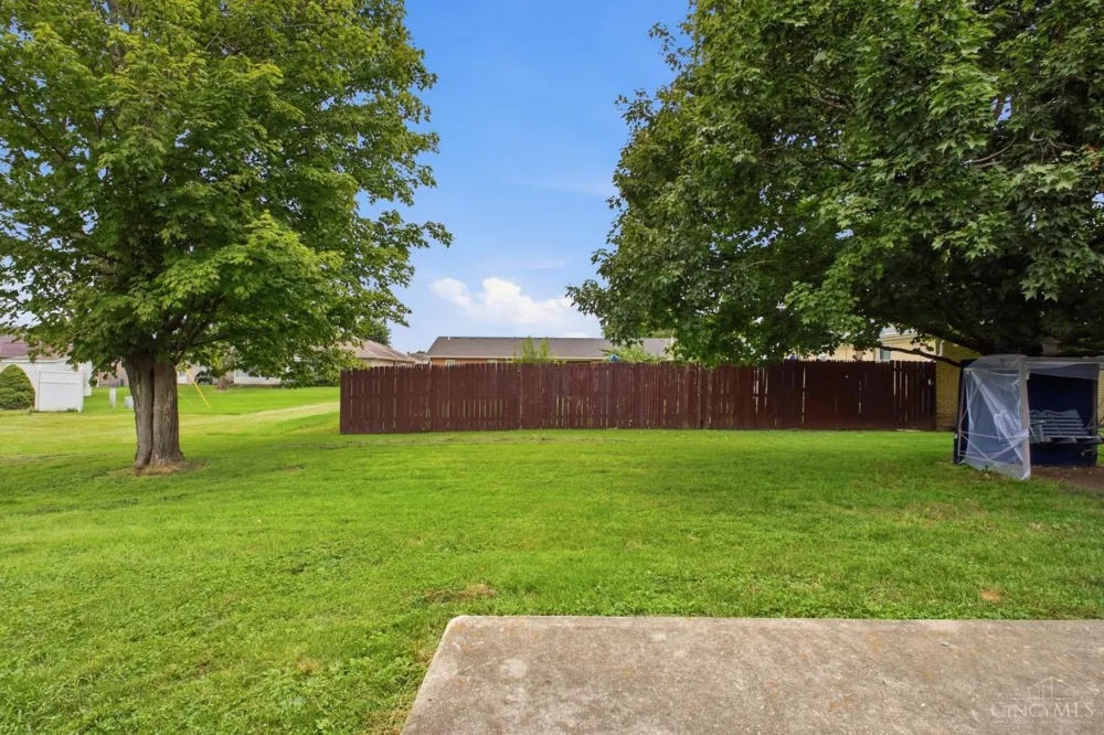617 East Avenue Eaton, OH 45320
