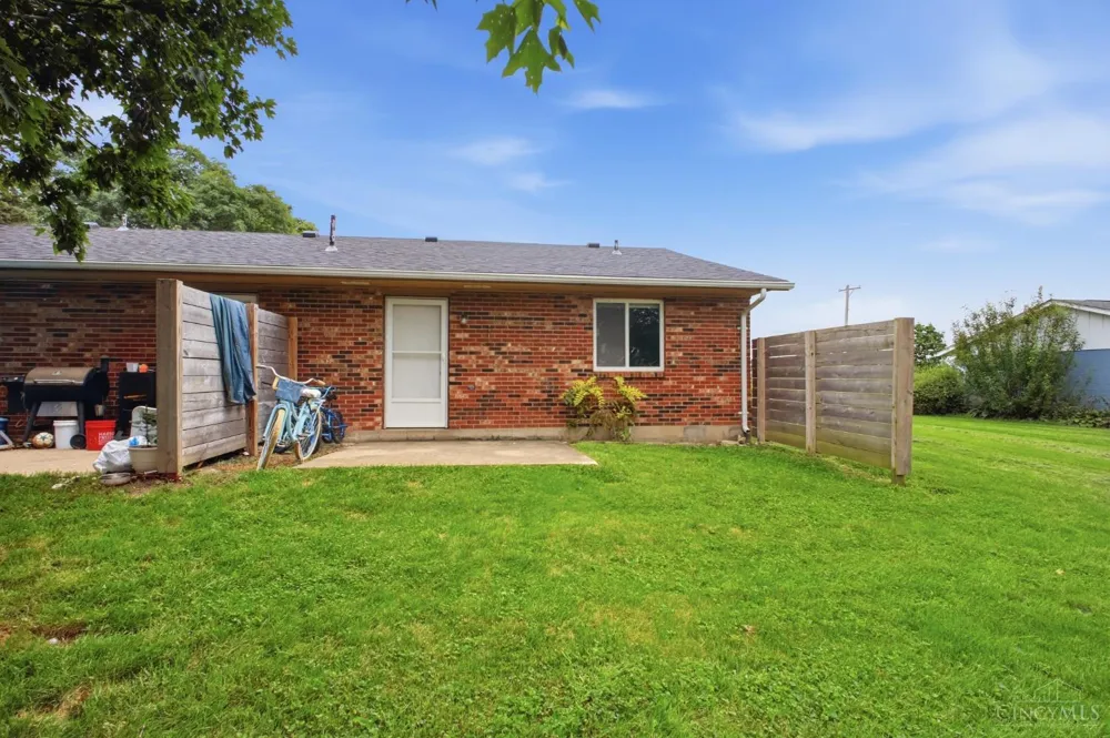 617 East Avenue Eaton, OH 45320