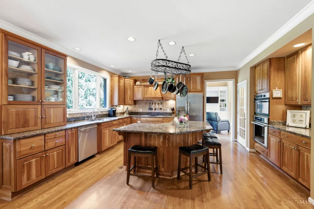 8188 Wycliffe Drive Anderson, OH 45244