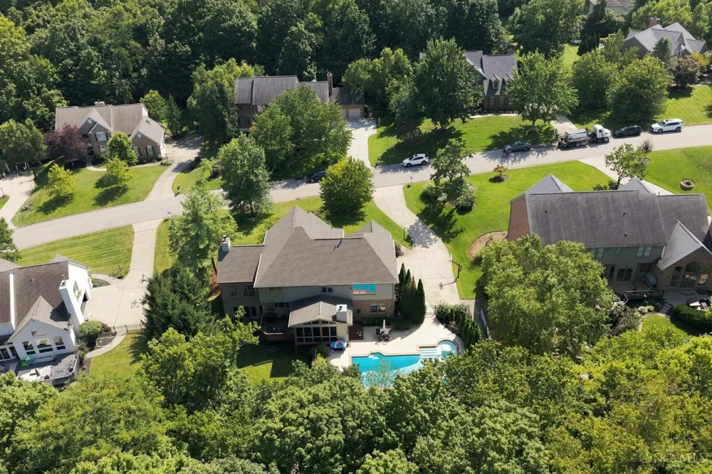8188 Wycliffe Drive Anderson, OH 45244