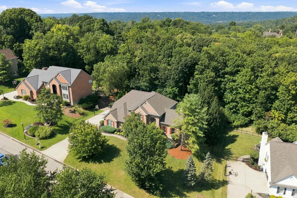 8188 Wycliffe Drive Anderson, OH 45244