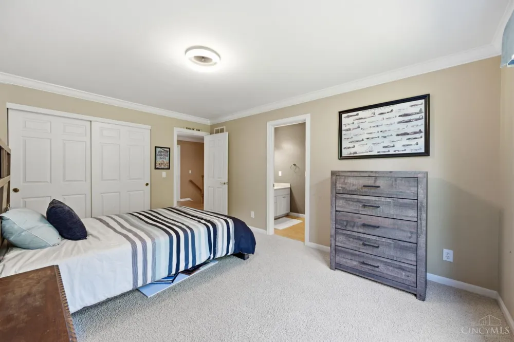 8188 Wycliffe Drive Anderson, OH 45244