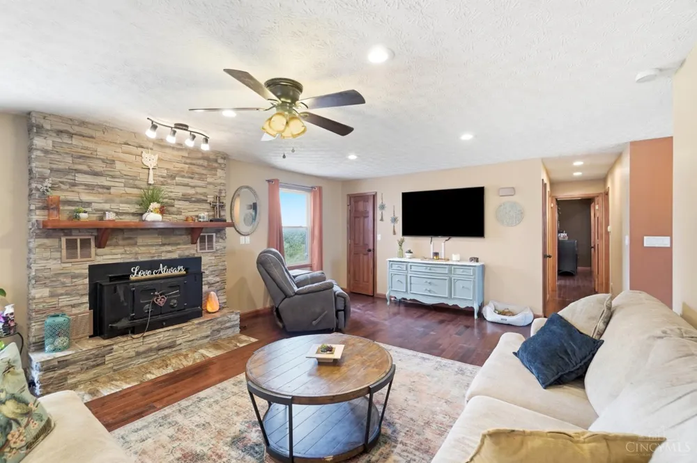 2275 Trenton Oxford Road Milford, OH 45056