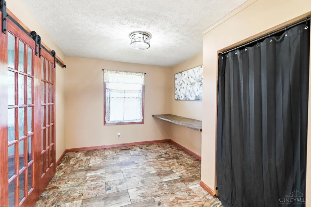 2275 Trenton Oxford Road Milford, OH 45056