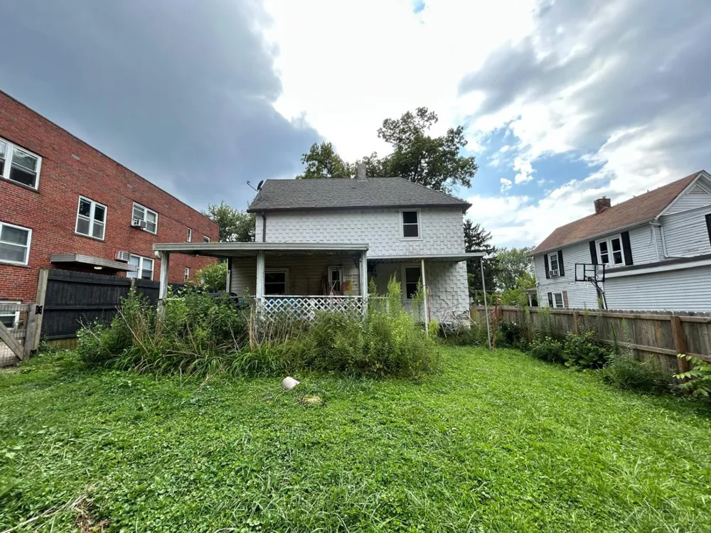 3958 Washington Avenue Cheviot, OH 45211