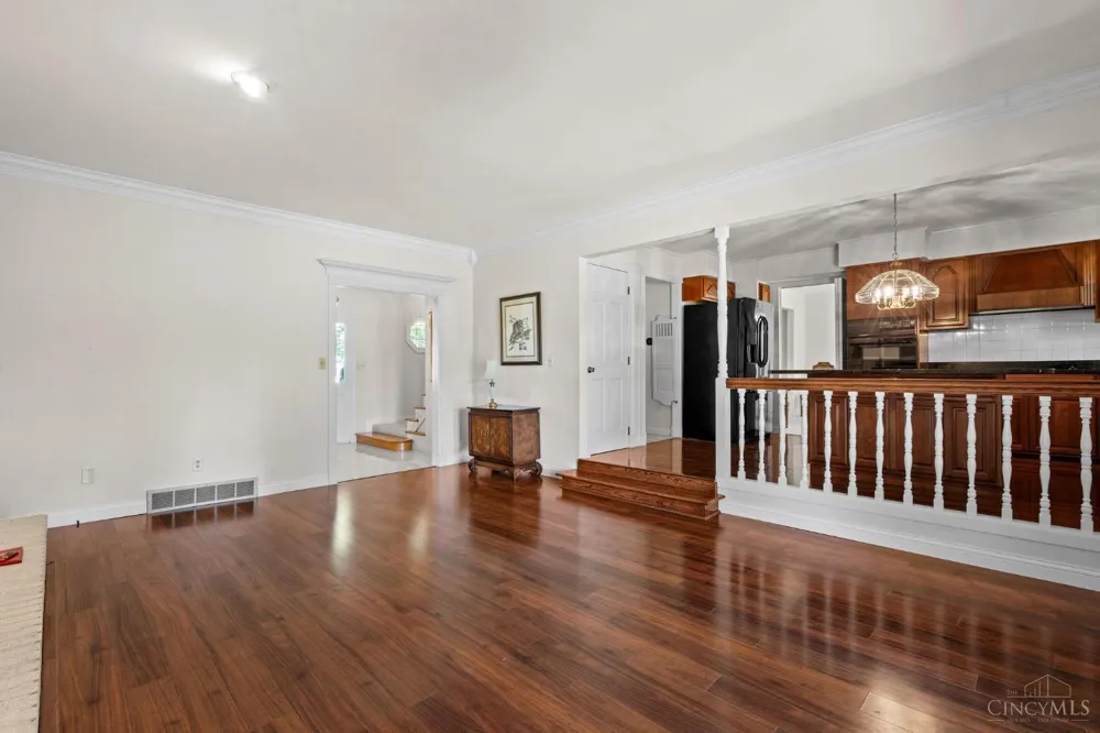 5277 Gabbard Drive St Clair, OH 45067