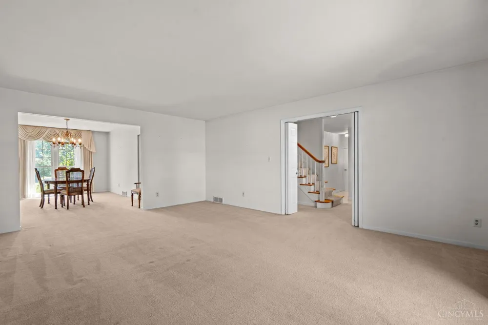 5277 Gabbard Drive St Clair, OH 45067
