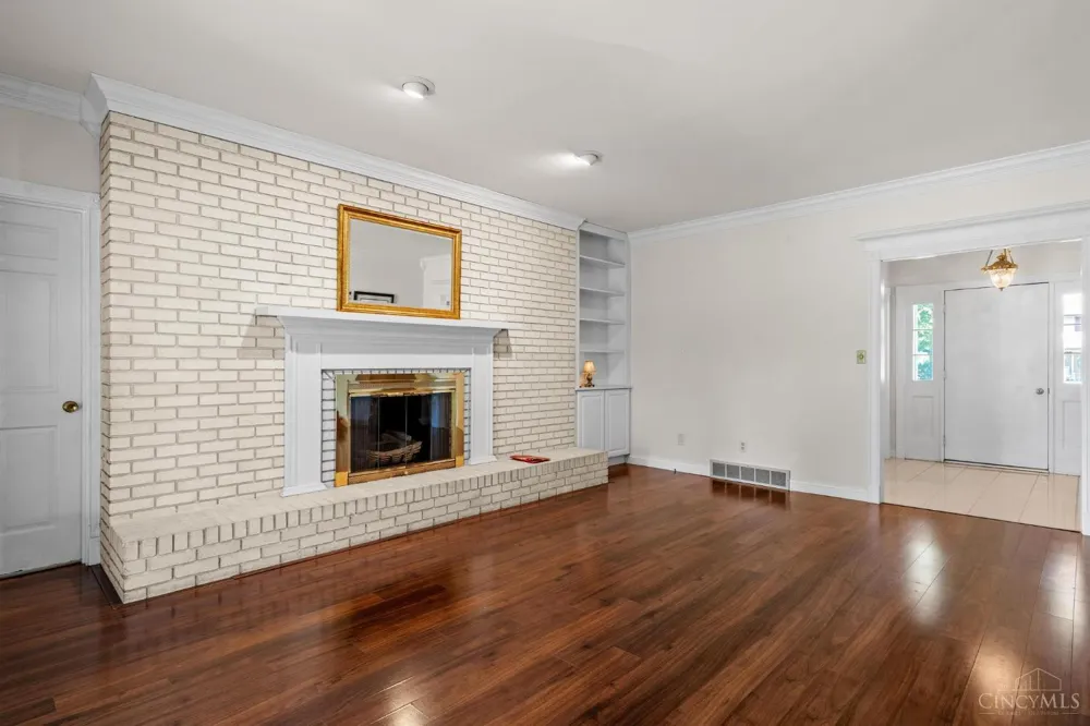 5277 Gabbard Drive St Clair, OH 45067