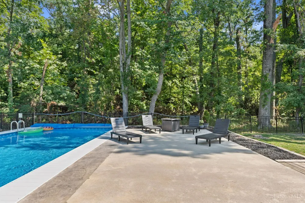 2320 Bridgewater Drive Batavia, OH 45103